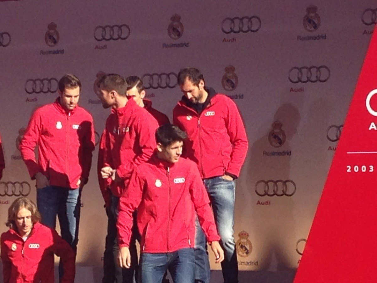 Audi entrega los nuevos coches al Real Madrid para la temporada 2013/14