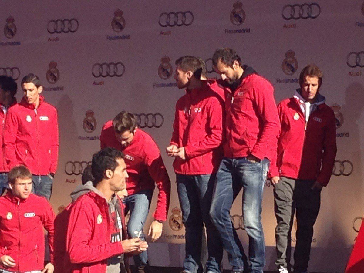 Audi entrega los nuevos coches al Real Madrid para la temporada 2013/14