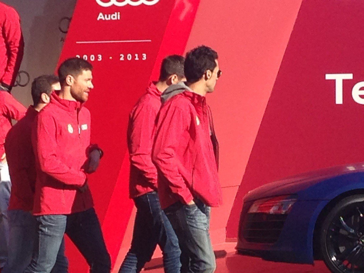 Audi entrega los nuevos coches al Real Madrid para la temporada 2013/14