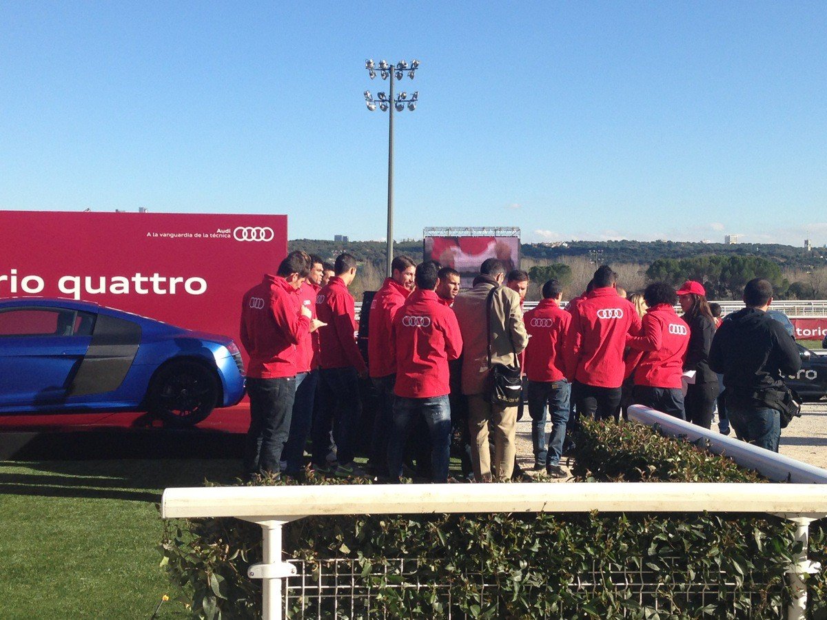 Audi entrega los nuevos coches al Real Madrid para la temporada 2013/14