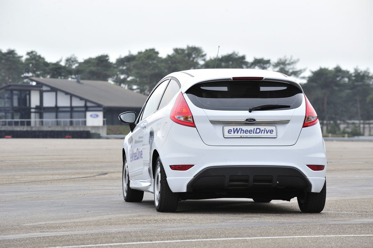 Ford Fiesta eWheelDrive, en busca de más espacio