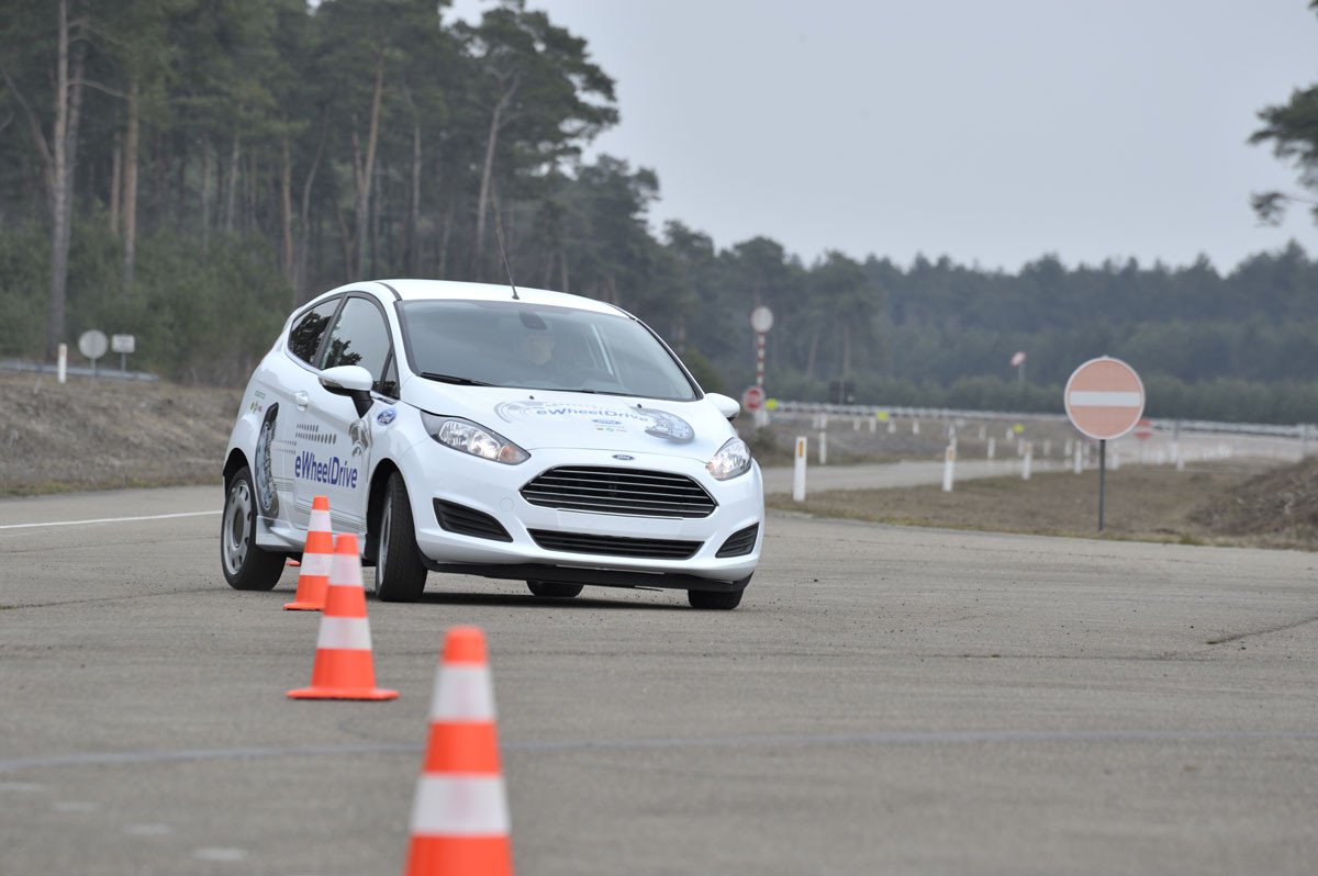 Ford Fiesta eWheelDrive, en busca de más espacio