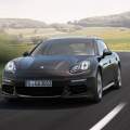 Video: Un Porsche Panamera de hielo modelado a golpe de soplete
