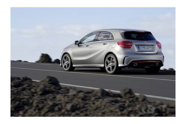Nuevo Mercedes Clase A, se convierte en compacto