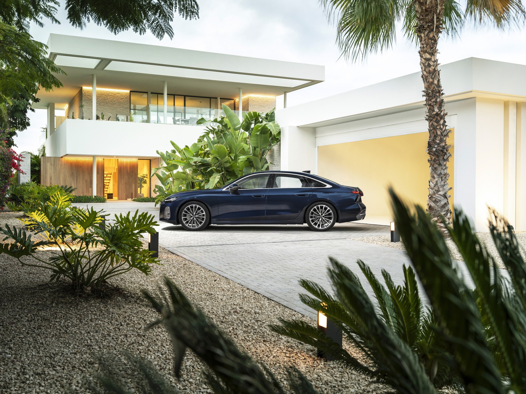 Audi A6 Lateral