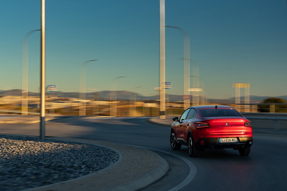Nuevo Citroën C4 X ya a la venta: todos los acabados, motores y precios