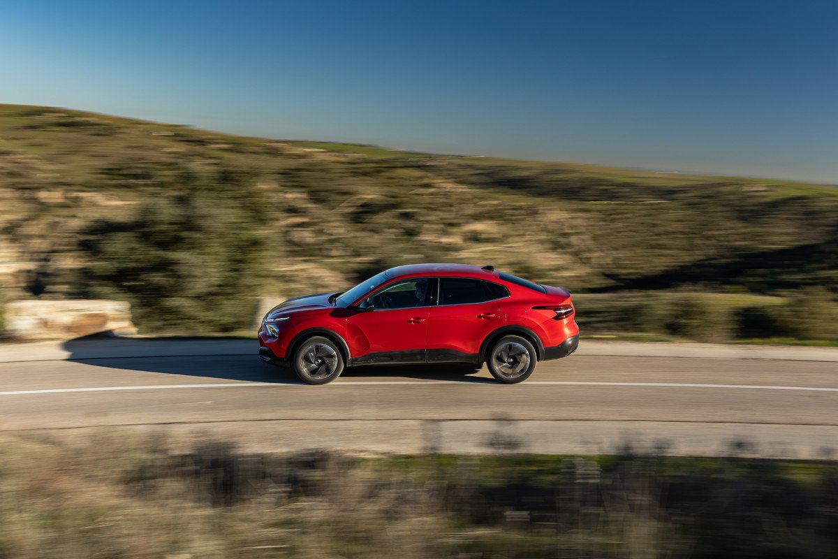 Nuevo Citroën C4 X ya a la venta: todos los acabados, motores y precios
