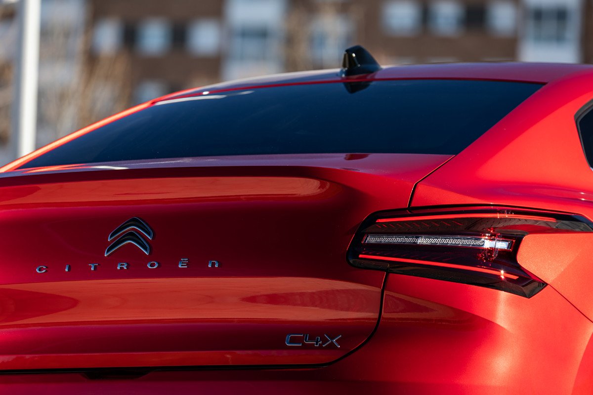 Nuevo Citroën C4 X ya a la venta: todos los acabados, motores y precios