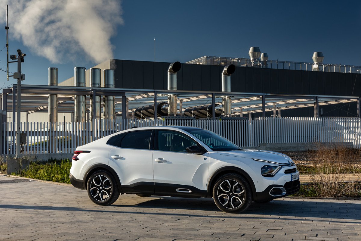 Nuevo Citroën C4 X ya a la venta: todos los acabados, motores y precios