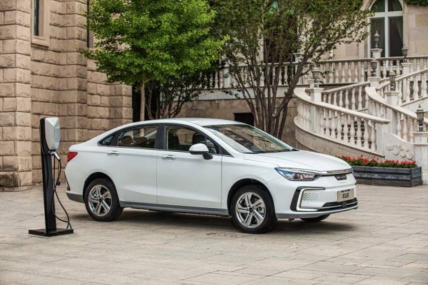 Llega la marca China BAIC a España, en junio 2024, de la mano de Invicta Motor