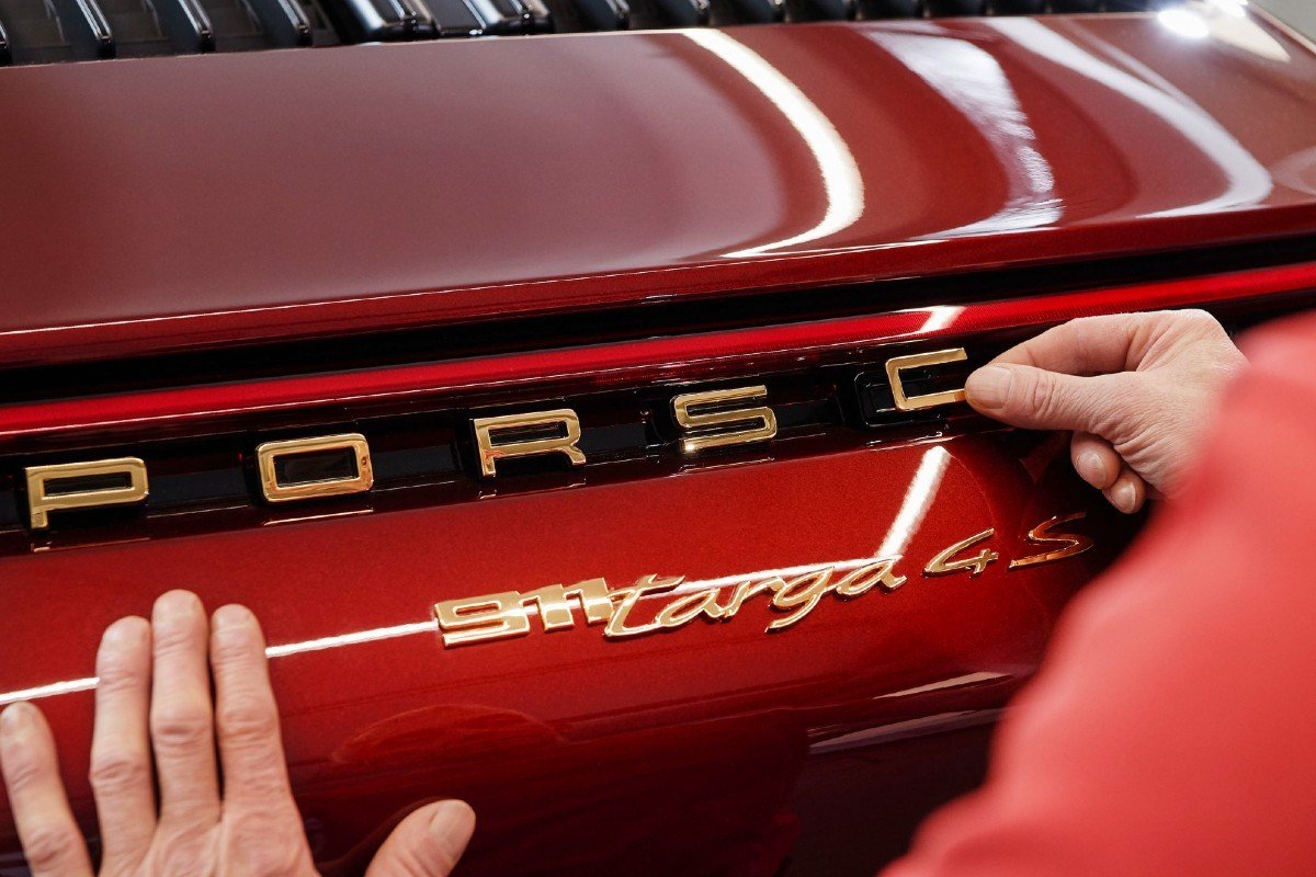 Porsche 911 Targa Heritage Design Edition: un exclusivo viaje al pasado