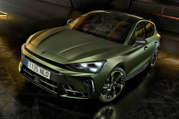 Nueva Tribe Edition de CUPRA: color verde mate exclusivo y asientos bucket hechos en 3D