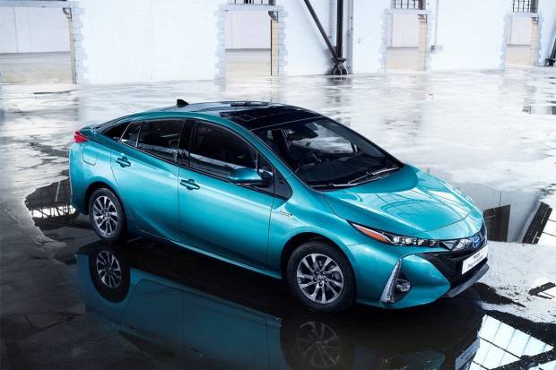 El Prius plug-in hybrid, la gran atracción de Toyota en el Salón de París