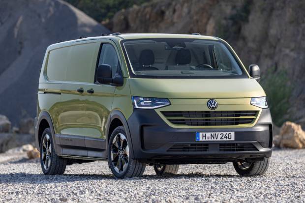 Volkswagen presenta los nuevos Transporter y Caravelle: medidas, motores, equipamiento