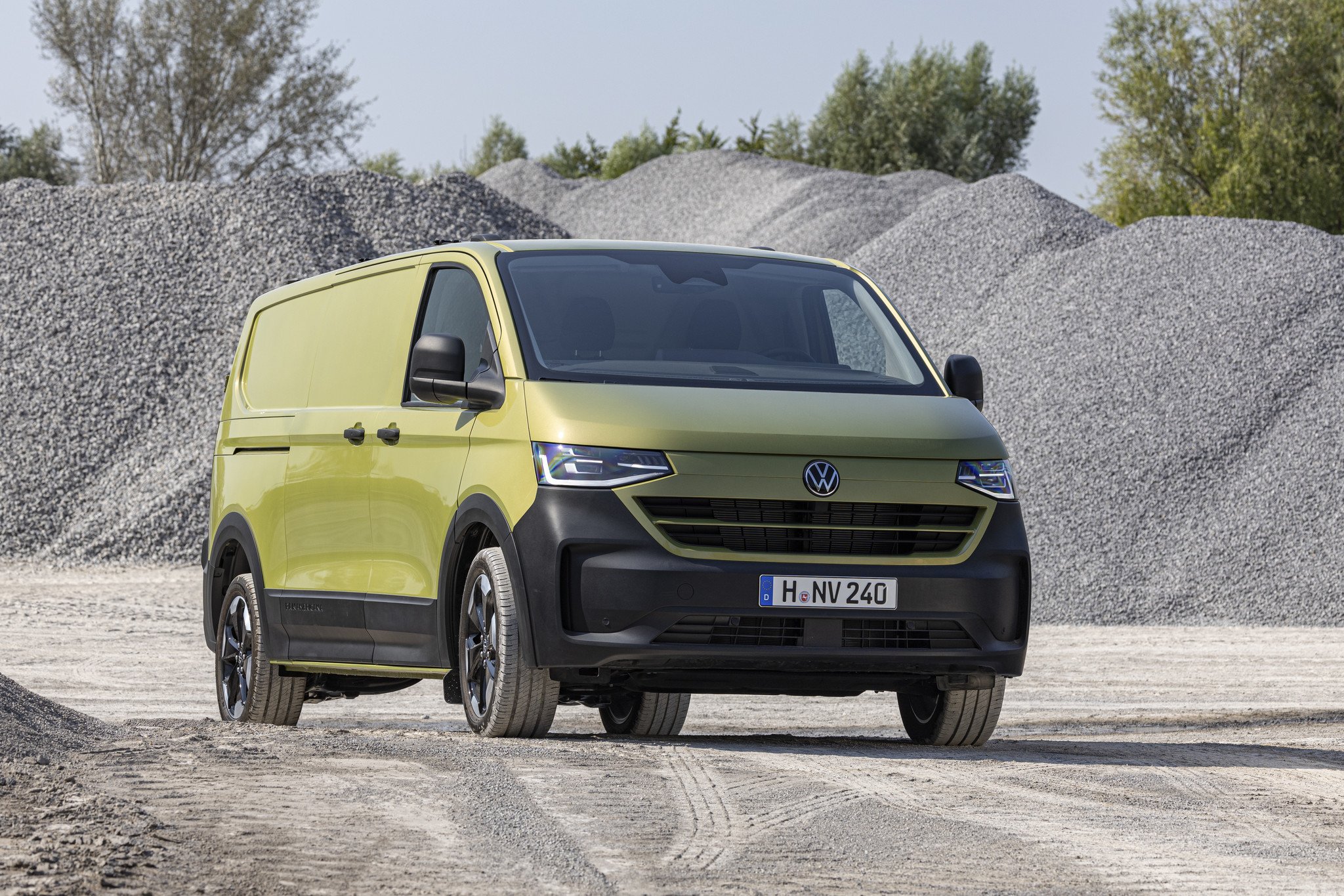 Volkswagen presenta los nuevos Transporter y Caravelle: medidas, motores, equipamiento