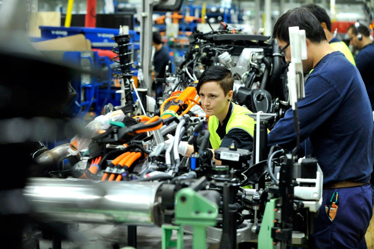 Volvo aumenta la producción del V60 Plug-in Hybrid
