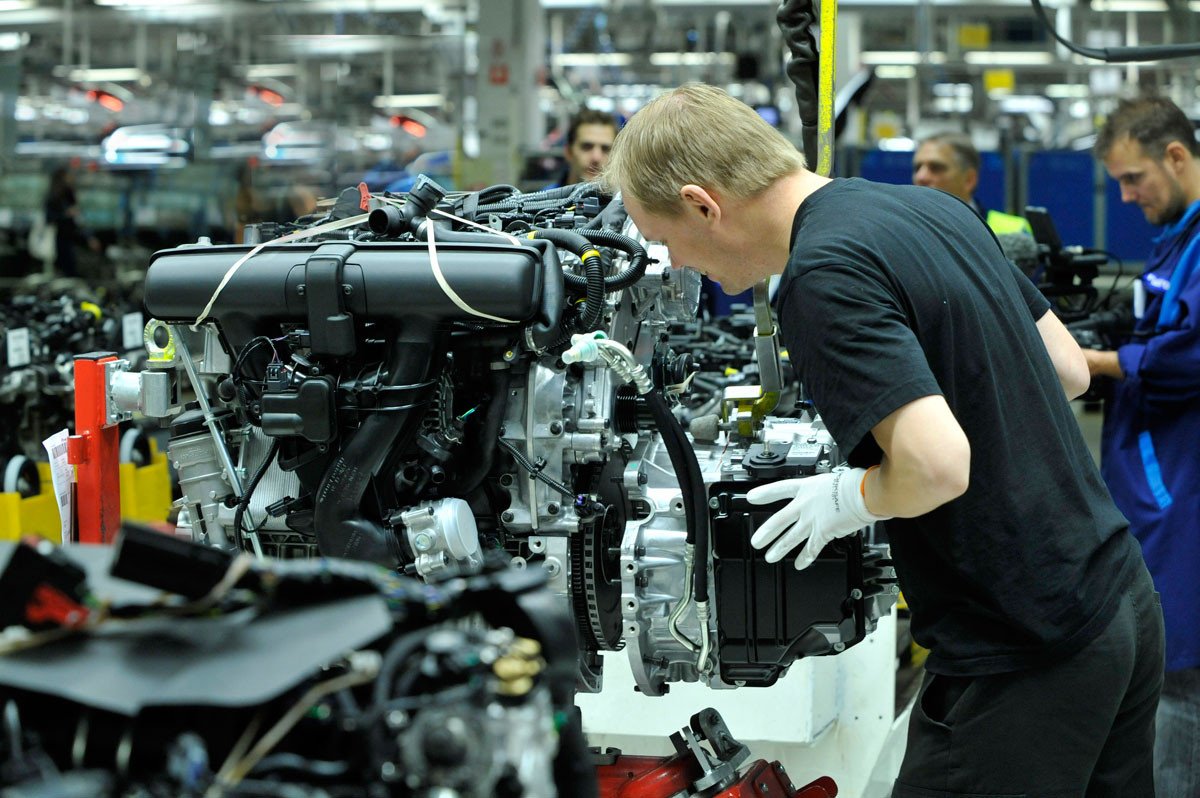 Volvo aumenta la producción del V60 Plug-in Hybrid