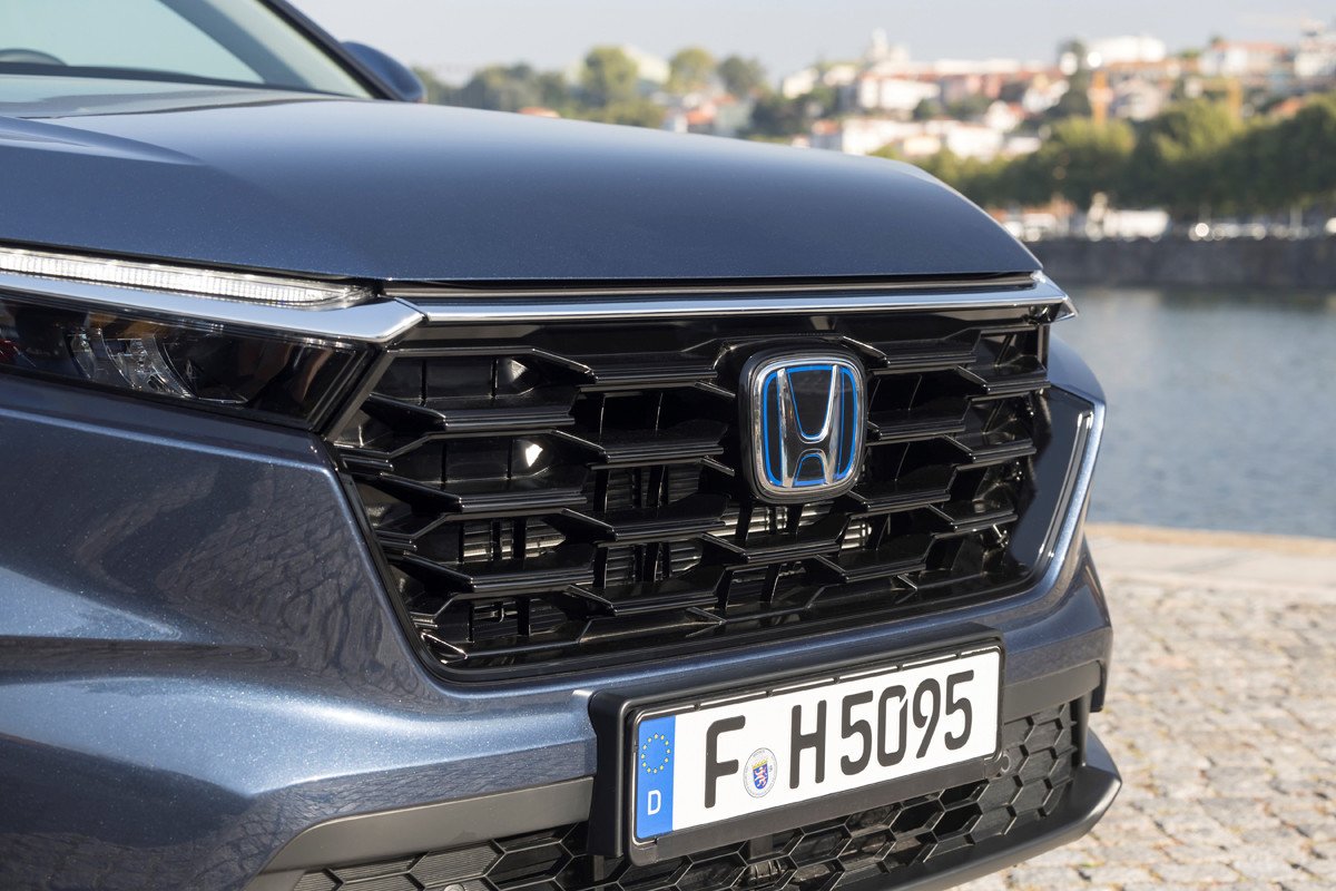 Prueba Honda CR-V: más grande, tecnológico y estrenando mecánica híbrida enchufable