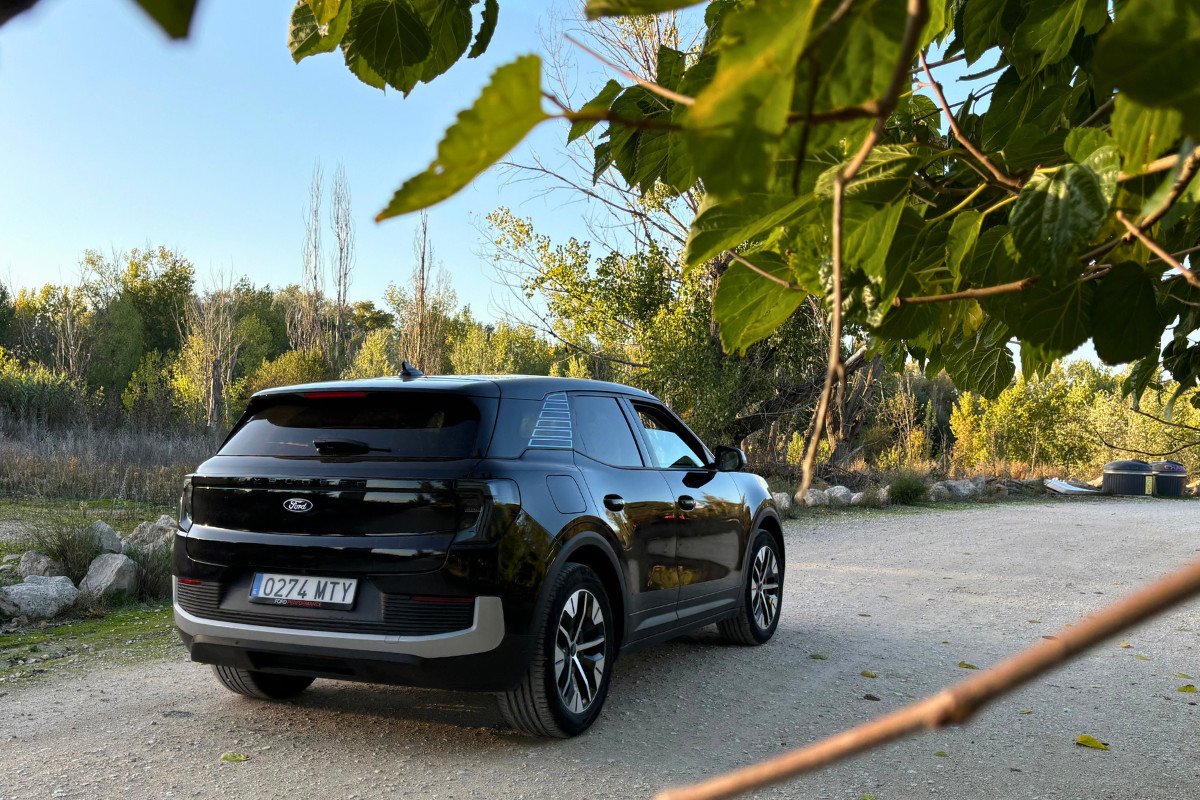 Ford-Explorer