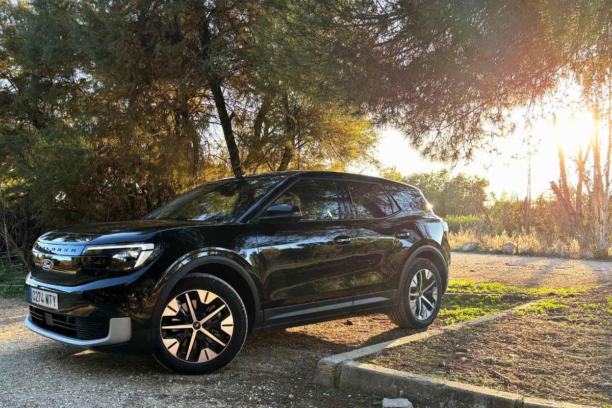 Ford-Explorer