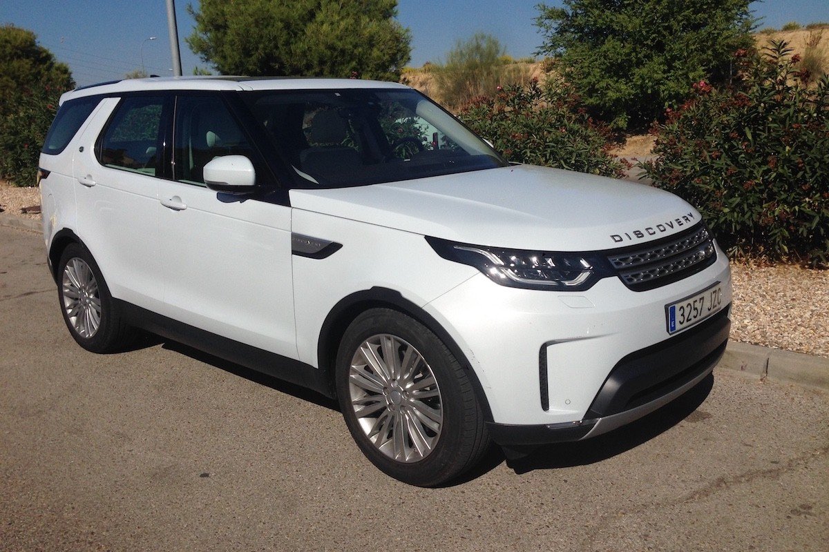 Prueba Land Rover Discovery 2017 TD6 HSE, grande y premium