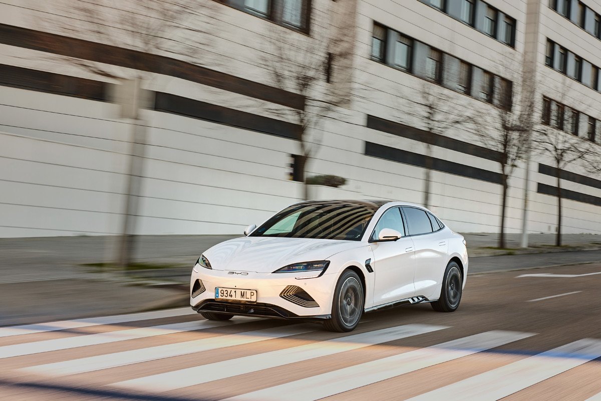 Prueba BYD Seal: la berlina eléctrica que rivaliza directamente con el Tesla Model 3