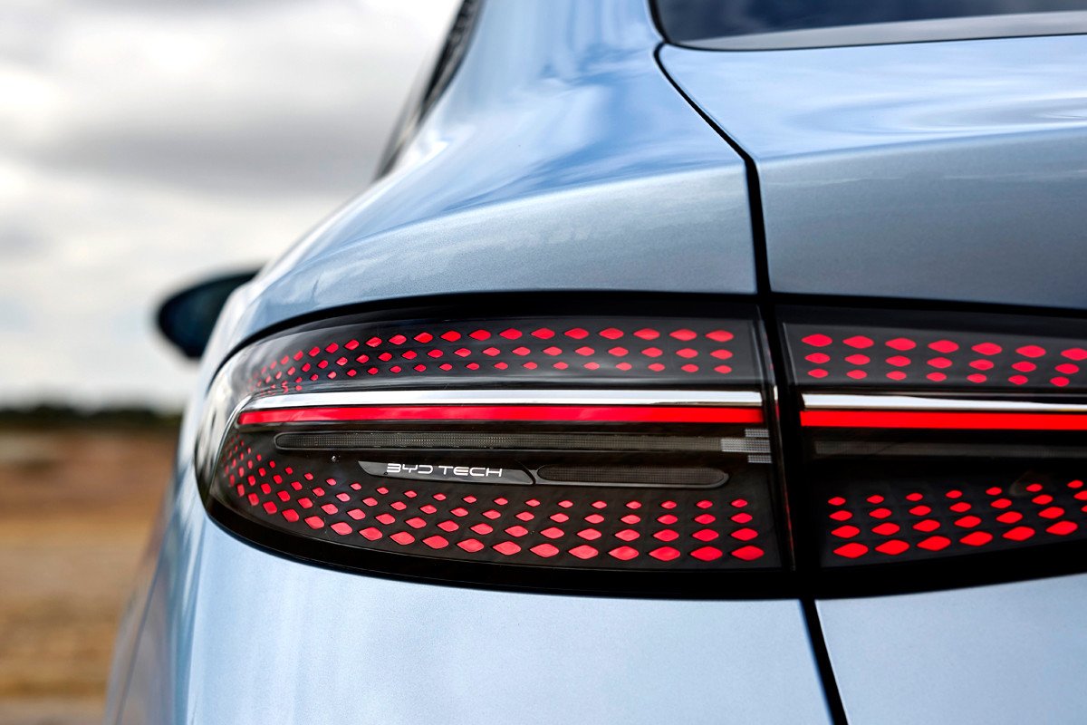 Prueba BYD Seal: la berlina eléctrica que rivaliza directamente con el Tesla Model 3