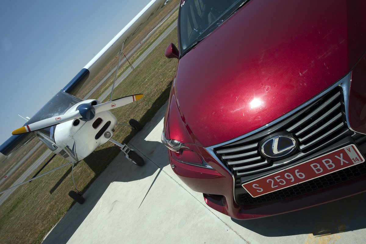 Lexus IS 300h, el nuevo híbrido sustituye al diésel