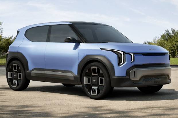 ¡Kia va con todo! Presenta el EV4, adelanta el EV2 y muestra su nueva furgo eléctrica