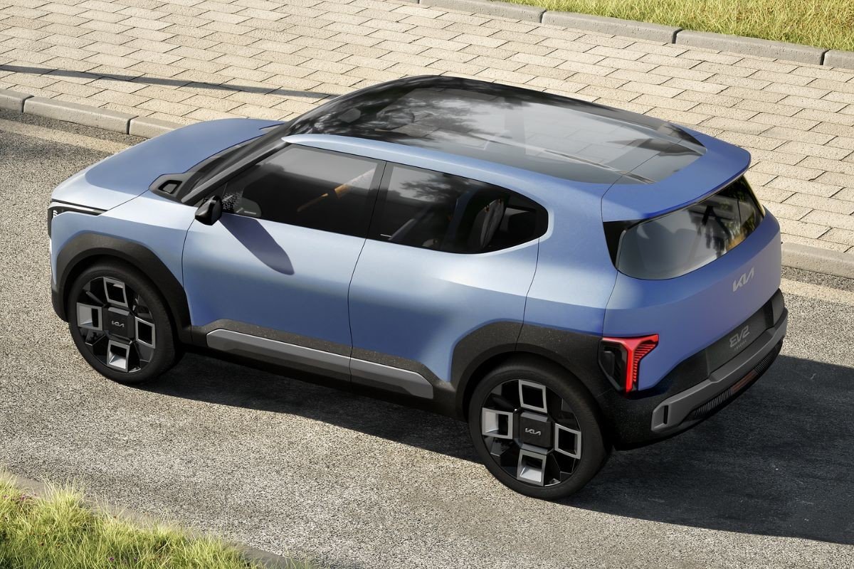 ¡Kia va con todo! Presenta el EV4, adelanta el EV2 y muestra su nueva furgo eléctrica