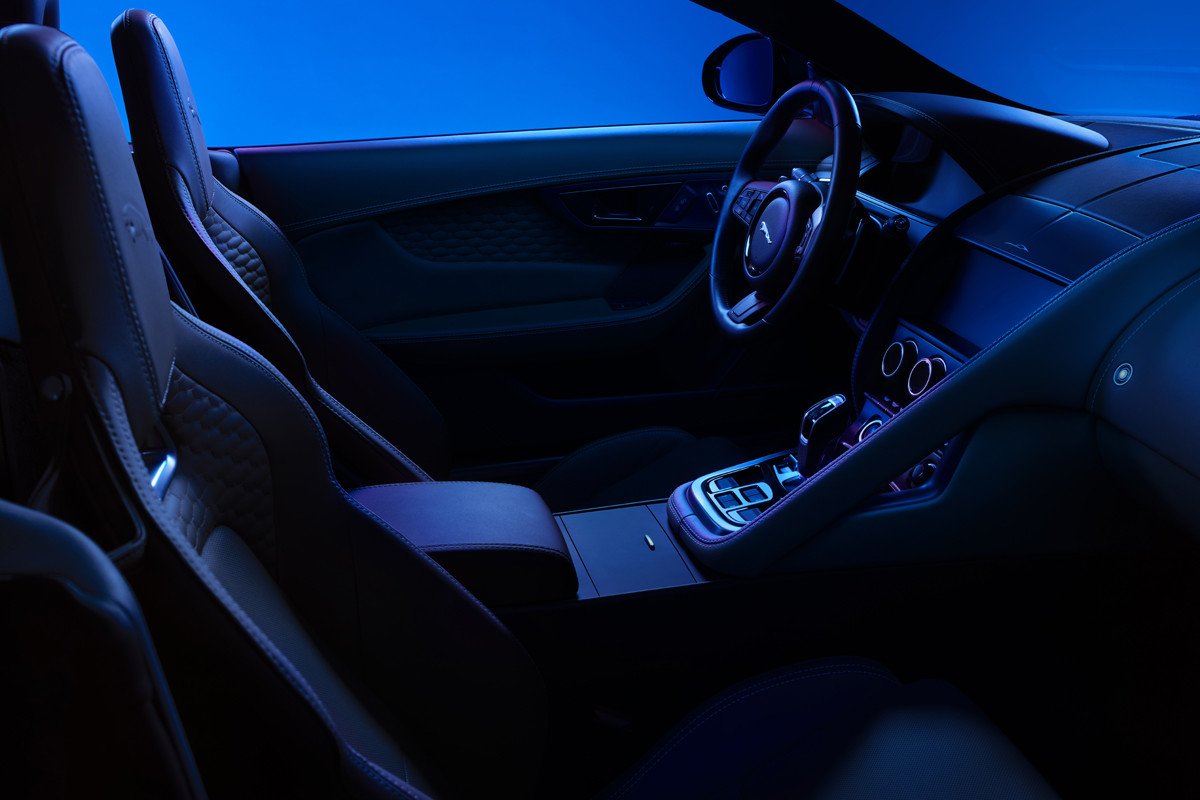 Jaguar F-TYPE 75