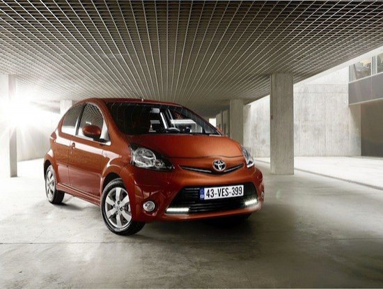 Toyota Aygo 2012, preparado para la vida moderna