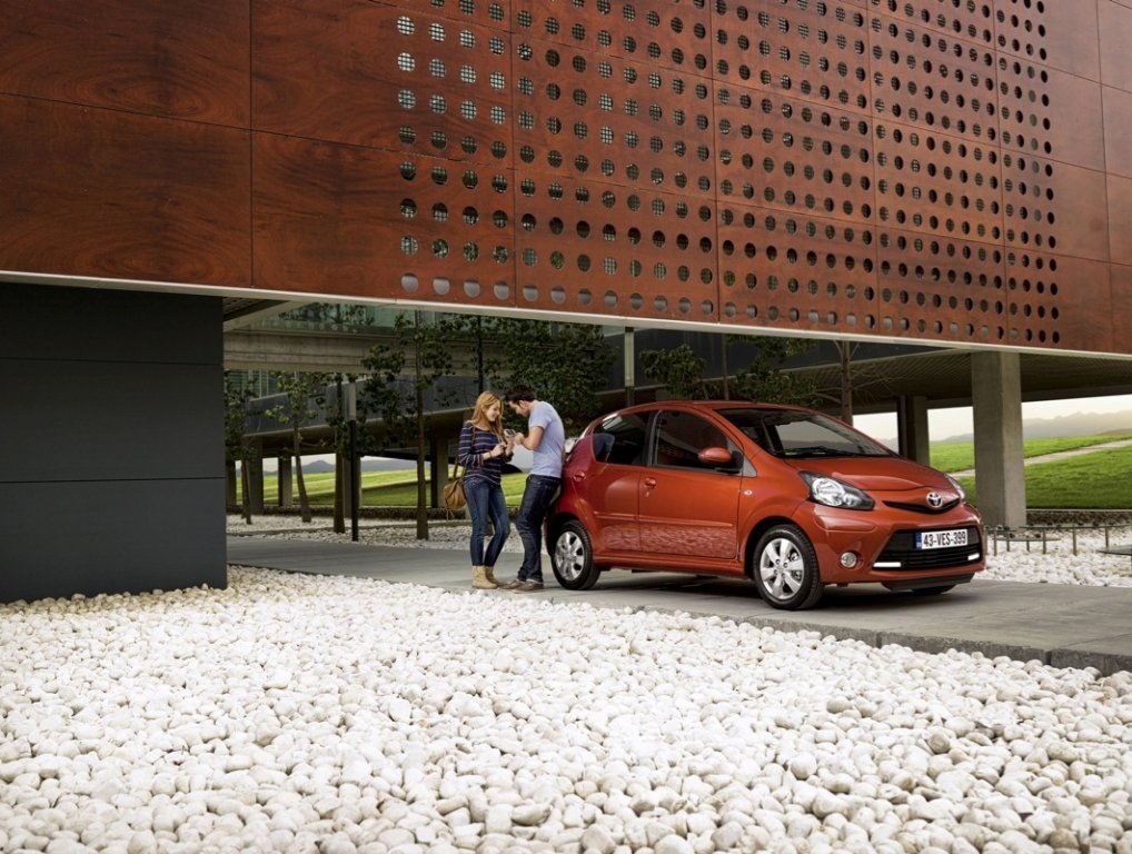 Toyota Aygo 2012, preparado para la vida moderna