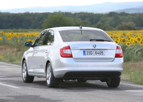 Prueba Skoda Rapid: Impresiones de conducción, fotos y datos