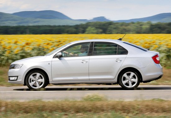 Prueba Skoda Rapid: Impresiones de conducción, fotos y datos