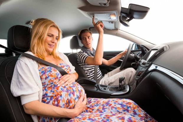 Llamada de emergencia en los coches, obligatorio en abril 2018 