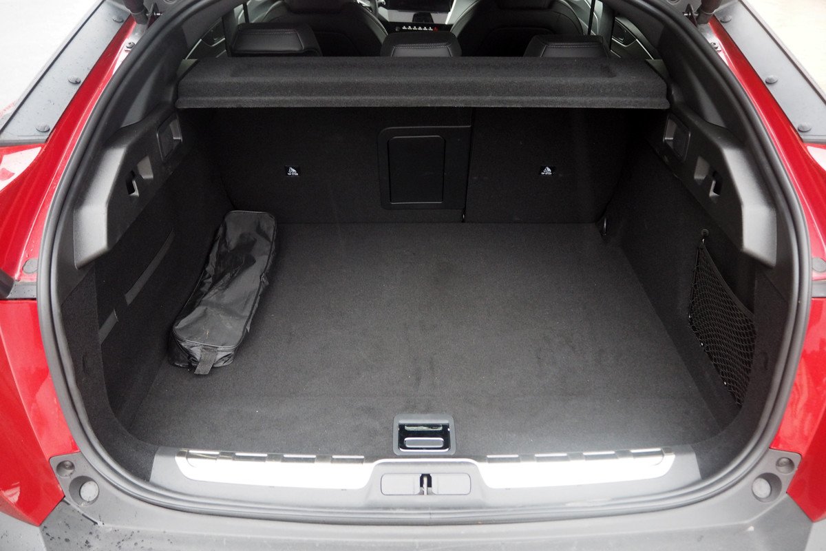 Prueba Peugeot 408