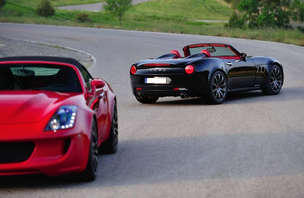 Tauro V8 Spyder: nuevo coche deportivo español