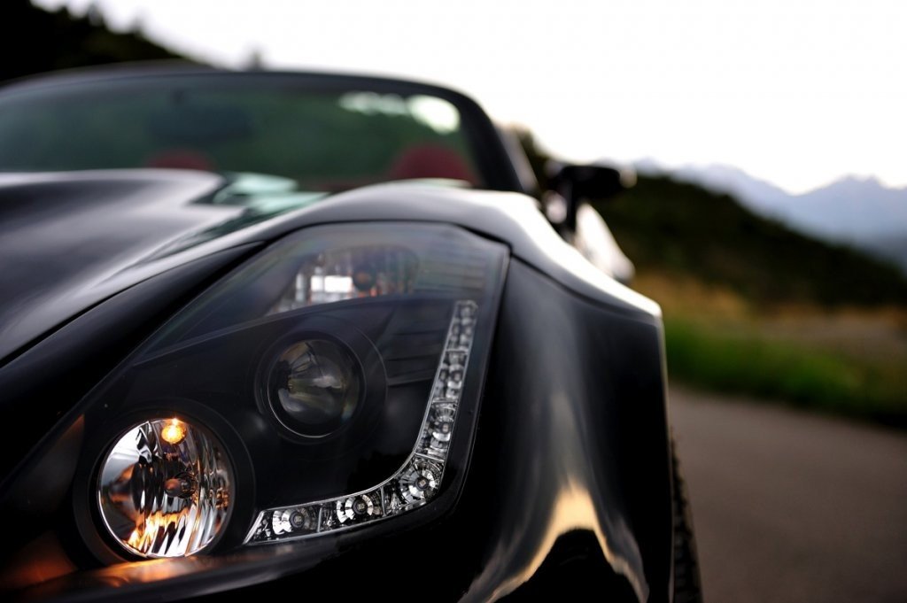 Tauro V8 Spyder: nuevo coche deportivo español