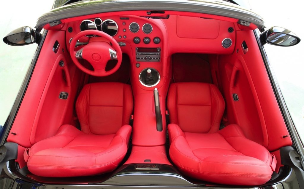 Tauro V8 Spyder: nuevo coche deportivo español