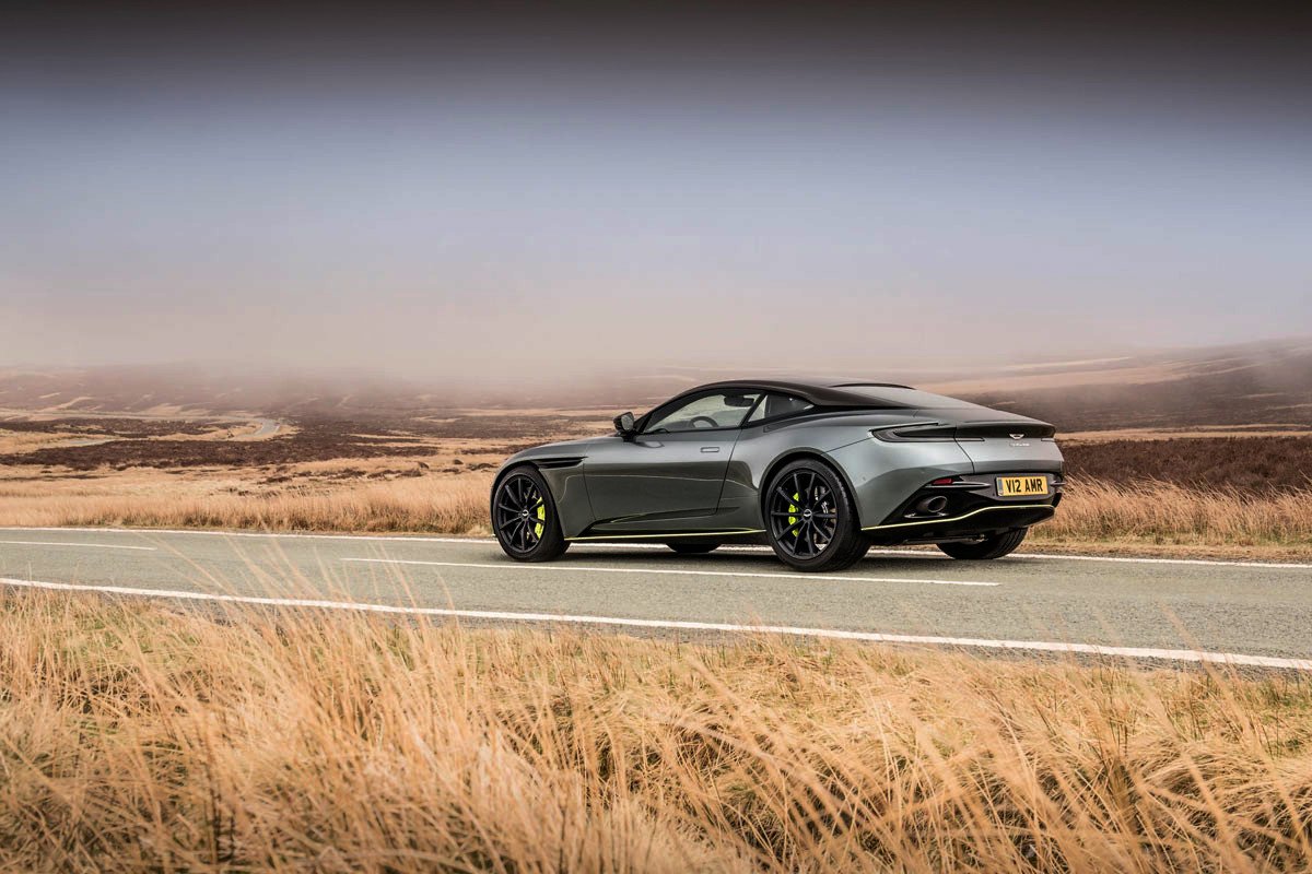 Aston Martin DB11 AMR, todavía más deportivo