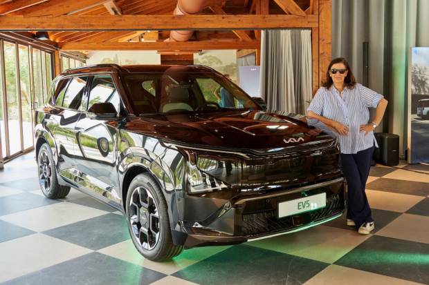 Nos subimos al nuevo Kia EV5 2025, un SUV grande con etiqueta 0 y particular diseño