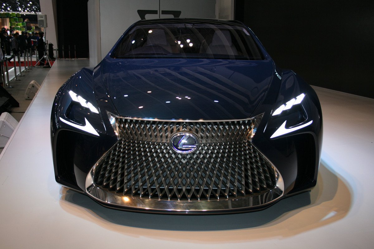 Lexus LF-FC, el futuro LS