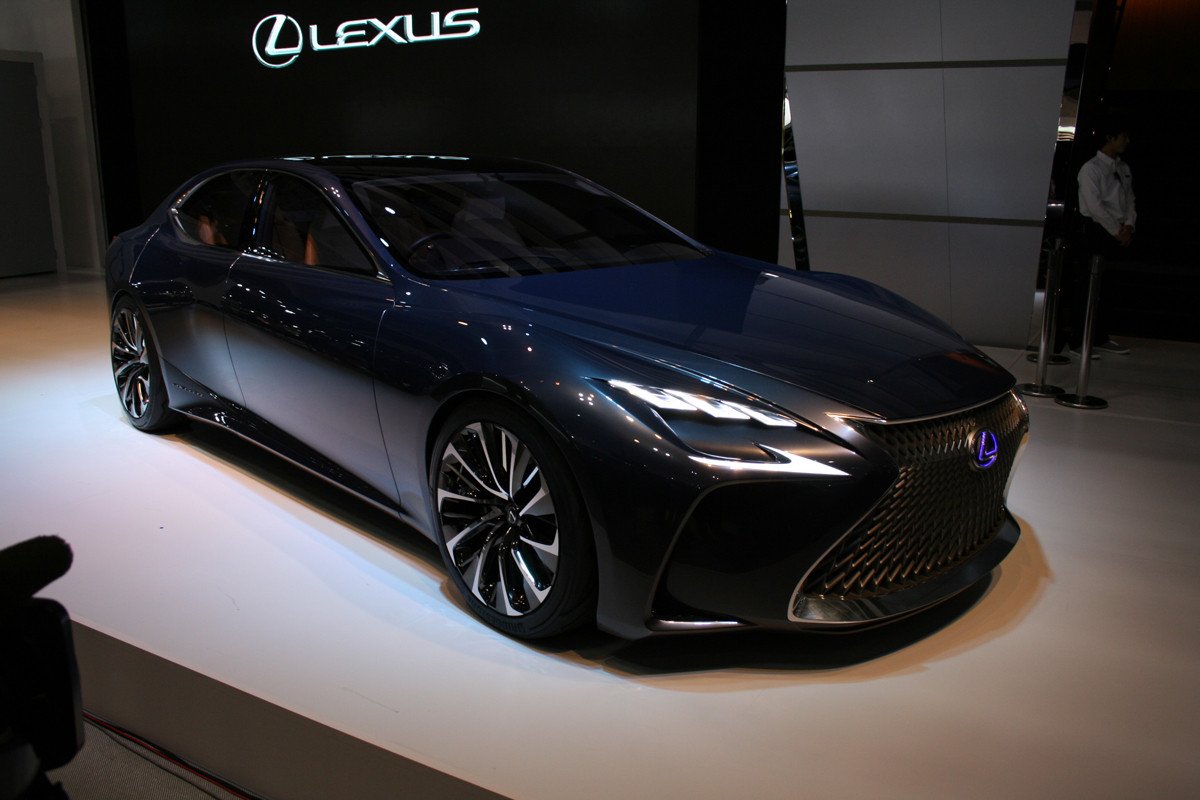 Lexus LF-FC, el futuro LS