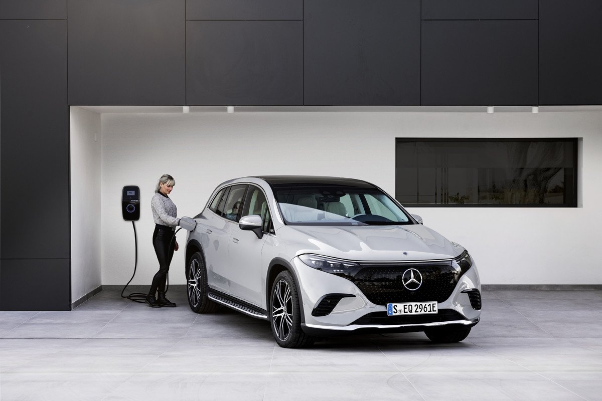 Nuevo Mercedes EQS SUV: primeras imágenes y datos del eléctrico