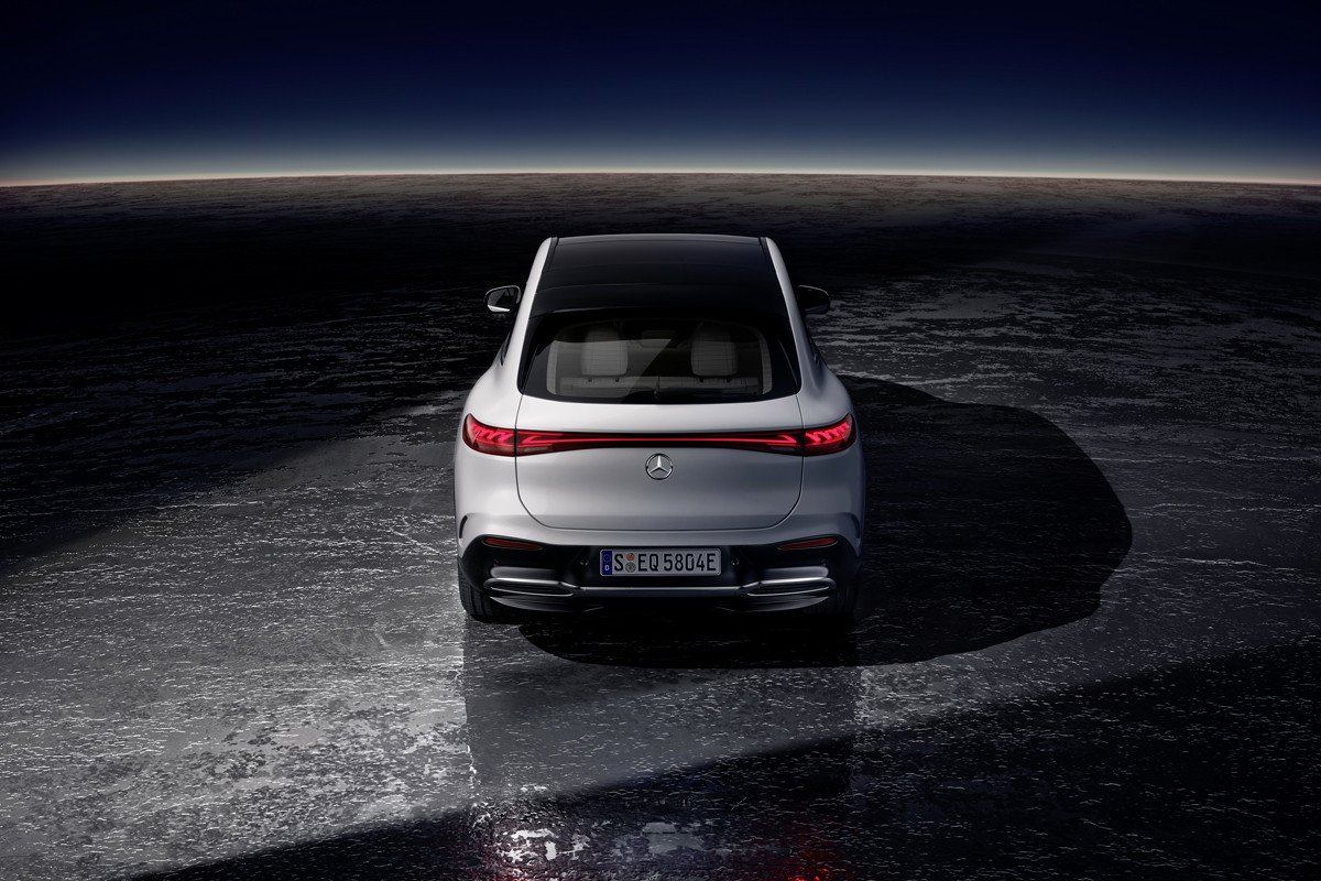 Nuevo Mercedes EQS SUV: primeras imágenes y datos del eléctrico