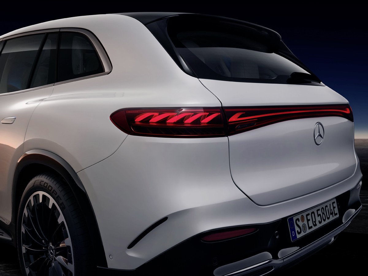 Nuevo Mercedes EQS SUV: primeras imágenes y datos del eléctrico
