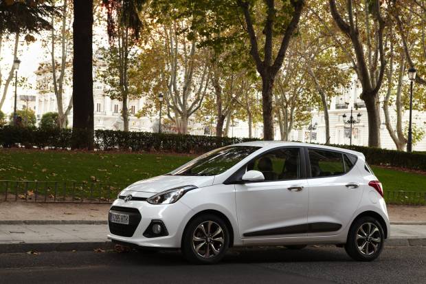 Prueba nuevo Hyundai i10: un coche urbano para salir de la ciudad