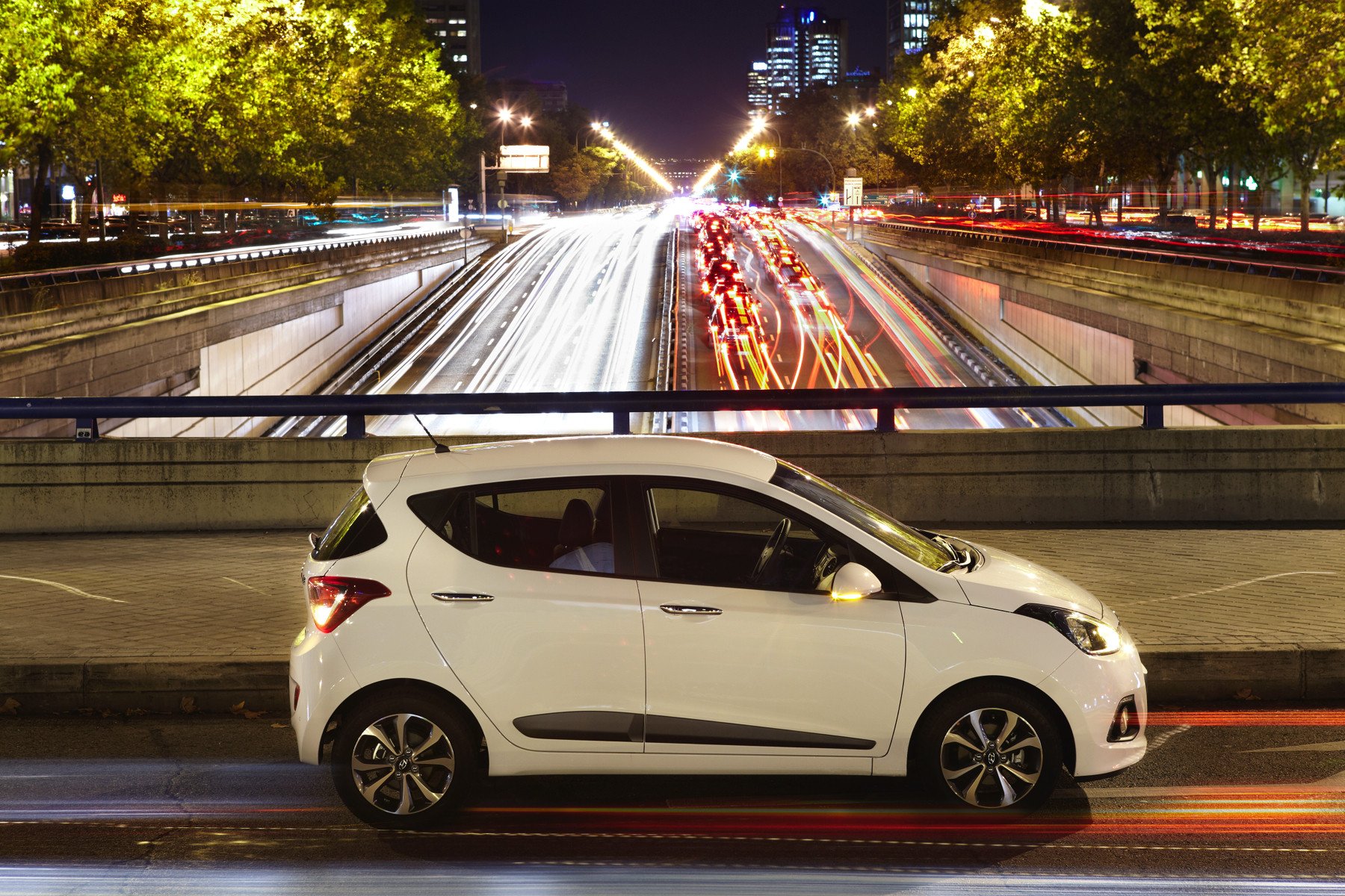 Prueba nuevo Hyundai i10: un coche urbano para salir de la ciudad