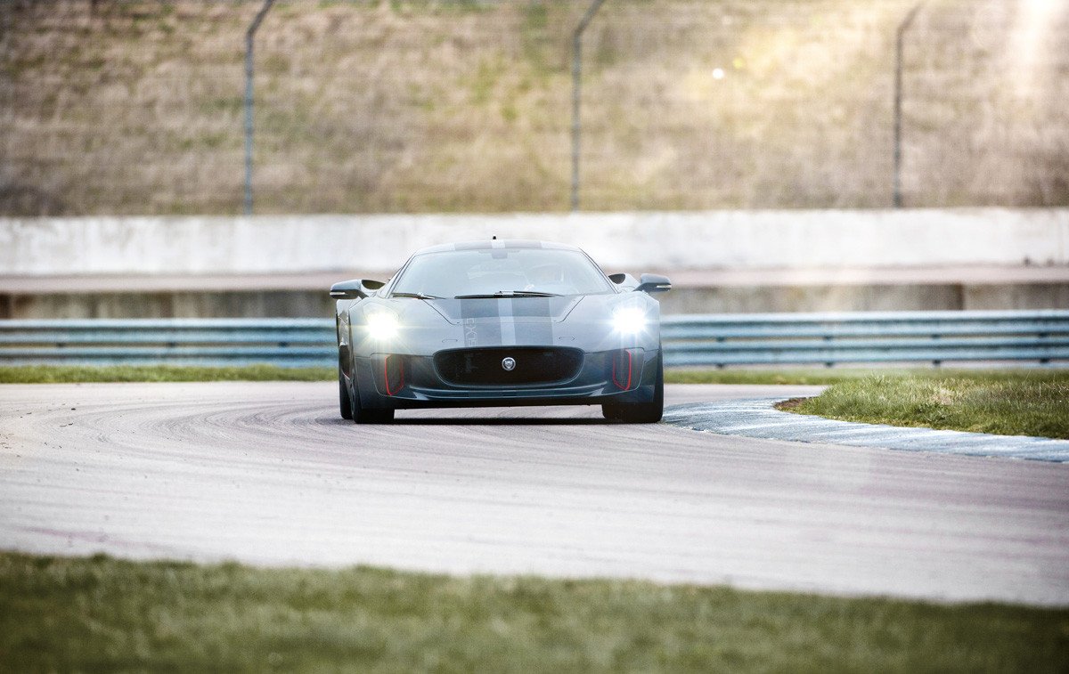 Video: Jaguar C-X75, un prototipo híbrido inigualable